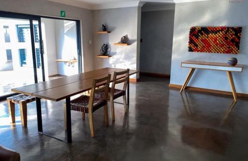 Sibasa Bed & Breakfast | ANISA GUESTHOUSE