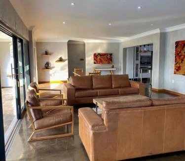 Sibasa Bed & Breakfast | ANISA GUESTHOUSE