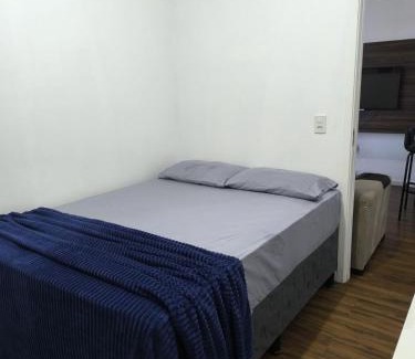 Caruaru Apartment | Apê moderno com Ar, Wi-Fi, máquina de lavar, garagem e portaria 24h- completo e confortável!