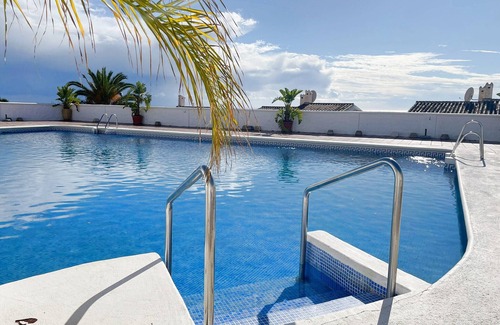 Nerja Ski Chalet | AP410 AZURE HOUSE