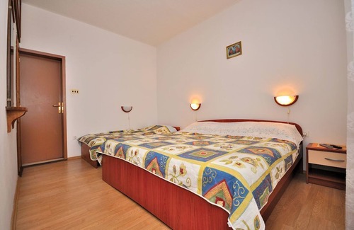Zaklopatica Apartment | Apartments Ivka (53971-A1) - Zaklopatica - island Lastovo