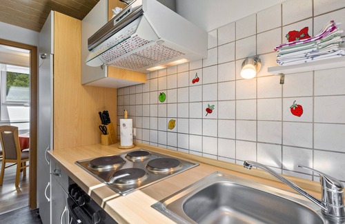 Schmallenberg Apartment | Apartment 'Am Waldrand' with Mountain View, Shared Terrace and Wi-Fi