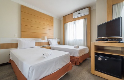 Vila Congonhas Apartment | Apart-hotel ao lado do Aeroporto de Congonhas/SP in São Paulo