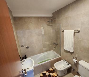 Paternal Apartment | Apart Paysandú con patio, a cuadras del Estadio Movistar Arena y fácil y rápido acceso a diferentes puntos de la ciudad