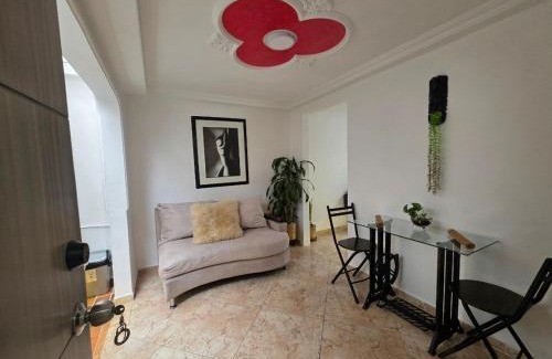 Guayabal Apartment | aparta-estudio cerca estación metro poblado