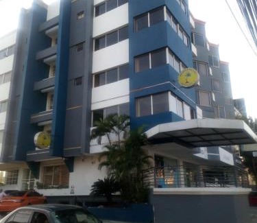 Los Jardines Apartment | Apartahotel Jardines Metropolitanos