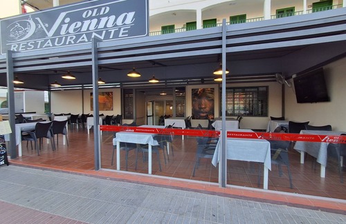 Playa del Ingles Apartment | Apartamentos Las Faluas