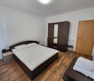 Sibiu Apartment | Apartament 3 camere Selimbar Octavian Goga