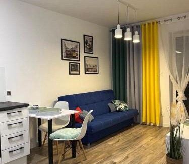 Olesnica Apartment | Apartament Chiara z balkonem