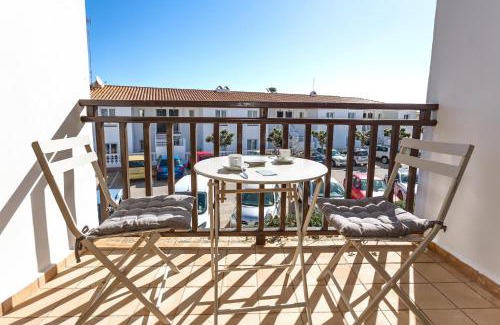 Arenal d'en Castell Apartment | Apartamento Arenal de'n Castell