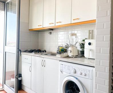 Amadora Apartment | Apartamento arejado a 15 min do Centro Histórico em Lisboa
