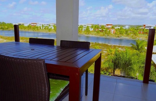 Praia do Forte RV Rental | Apartamento com varanda no Iberostar em Praia Do Forte