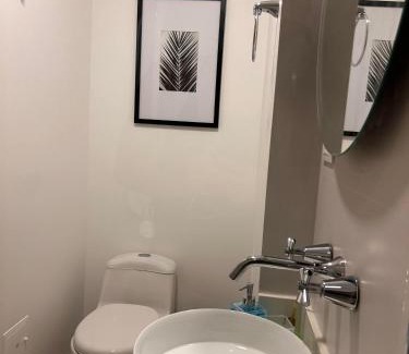 Chapinero Apartment | Apartamento con piscina climatizada, excelente ubicación, luz natural, acogedor y con estilo