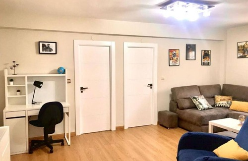 Almeria Centro Apartment | Apartamento en el Centro, 2 Dormitorios, Parking Gratis