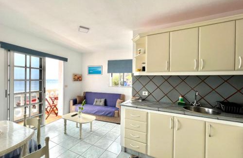 Puerto de la Estaca Apartment | Apartamento frente al Mar en Puerto Estaca