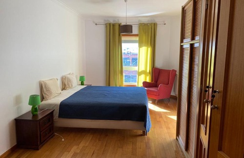 Alges Apartment | Apartamento novo muito confortável com vista Rio