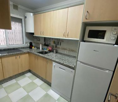 Carihuela Apartment | Apartamento Torremolinos Alexandri