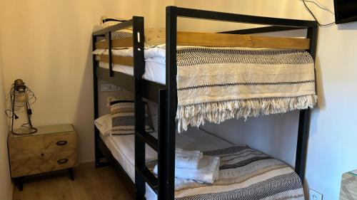 Cabezuela del Valle Apartment | Apartamentos en el Valle del Jerte Flores para Angela