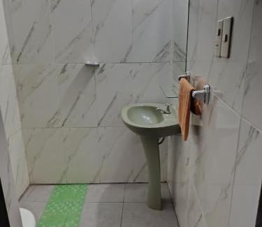 Asuncion Apartment | Apartamentos Victoria - Habitación Brown