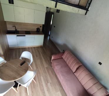 Stegna Apartment | Apartamenty Gajówka- rowery, plac zabaw, sauna, jacuzzi