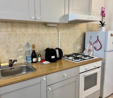 Bovisa Apartment | Aparthotel Dergano 2 near metro stop