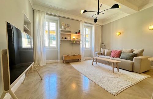 Old Town Apartment | ApartHotel Riviera - Le Balcon du GRAND ALEXANDRE - Amazing 3 berdooms - Old Town Promenade des Anglais