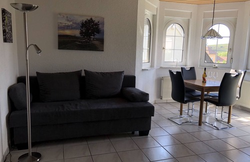 Oberrotweil Apartment | Apartment with terrace and view of the vineyards
