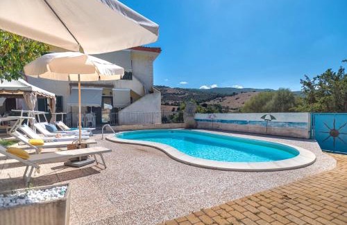 Trinita d'Agultu Apartment | Apartment L'Oasi Trilo A6 by Interhome