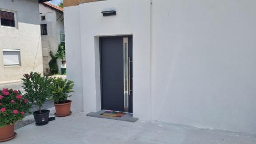 Kobarid Apartment | Apartma Danica