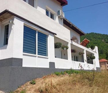 Zenica-Doboj Canton Apartment | Apartman Emma