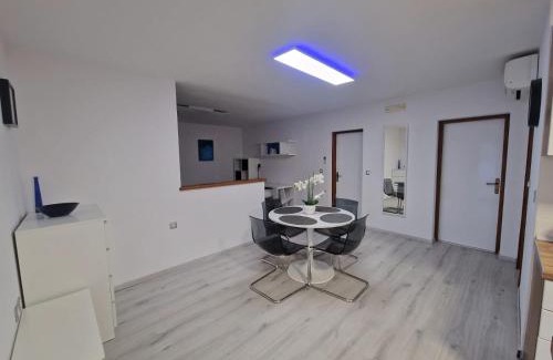 Cove Tri Zala (Zrnovo) Apartment | Apartman KORČULA