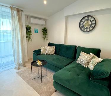 Lokva Rogoznica Apartment | Apartman Mali Raj