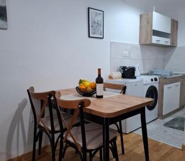 Velji Vinogradi Apartment | Apartman One