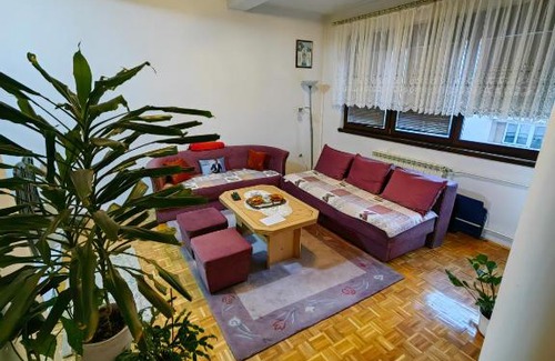 Pale Apartment | Apartman Terzić