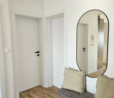 Trogir Apartment | Apartman V