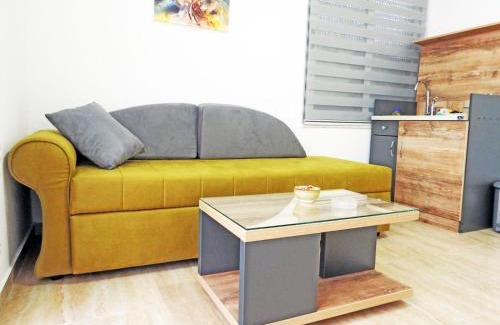 Ulcinj Apartment | Apartmani Hamburg 1
