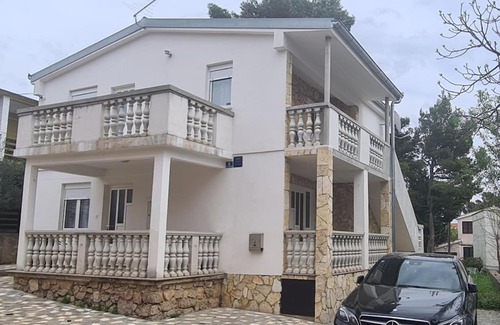 Seline Apartment | Apartmani Lana, 40 metara do mora, Seline (4+1)