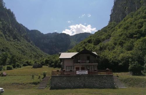 Montenegro House | Apartmani Tara i Zabojsko Dobrilovina