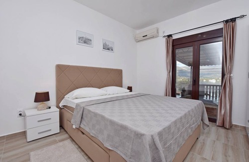 Tivat Apartment | Apartments Klakor PS