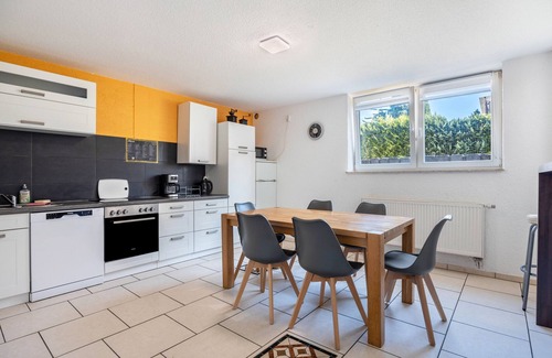 Region Hannover District Apartment | Apartment '1' - Holiday Apartment Weiss