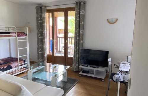 Peone Apartment | Apartment 2 p 6 sleeps comfort in chalet in Valberg. private parking