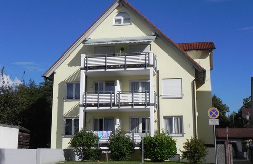 Fischbach Apartment | Apartment, 2 rooms, kitchen, bathroom, balcony, WiFi- only 3 minutes walk to the lakeshore