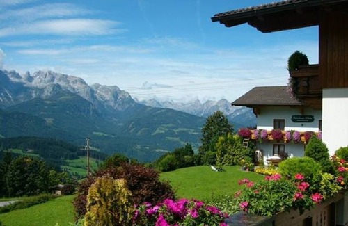 Werfenweng Apartment | Apartment/3 bedrooms/shower, WC - Silvia, house