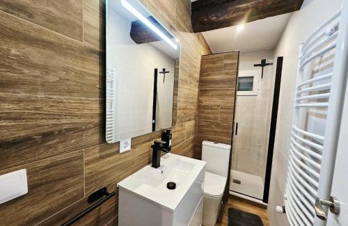 Villasabariego Apartment | Apartment 5 Pers Natur León