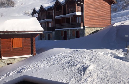 Valmeinier Apartment | Apartment 50 m from the slopes with heated indoor pool