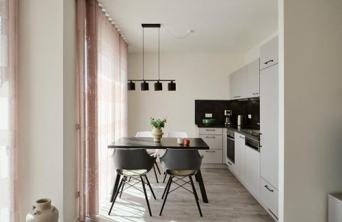 Zirchow Apartment | Apartment A9 "Pine Hill Resort" - mit zwei Bädern, überdachtem Balkon & leichtem Haffblick