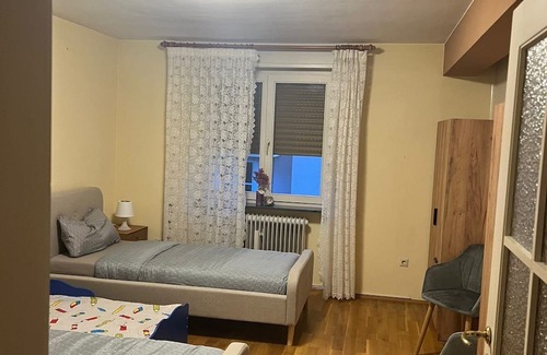 Worms Apartment | Apartment 'Albert-Schulte Park' with Shared Garden, Wi-Fi and Air Conditioning
