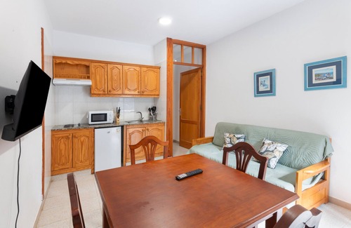 Barlovento Apartment | Apartment 'Apartamento D' with Sea Views, Private Terrace and Wi-Fi