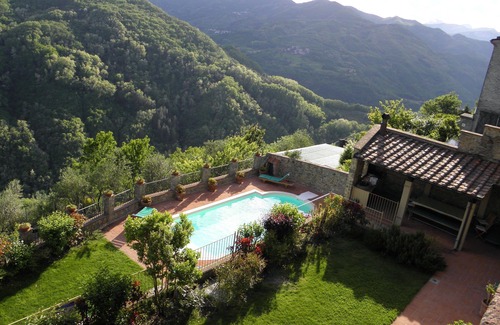 Lugliano Apartment | Apartment B - Apartment with swimming pool