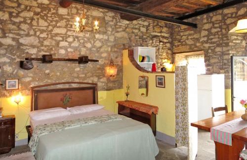 Castelfranco di Sopra Apartment | Apartment Belvedere-4 by Interhome